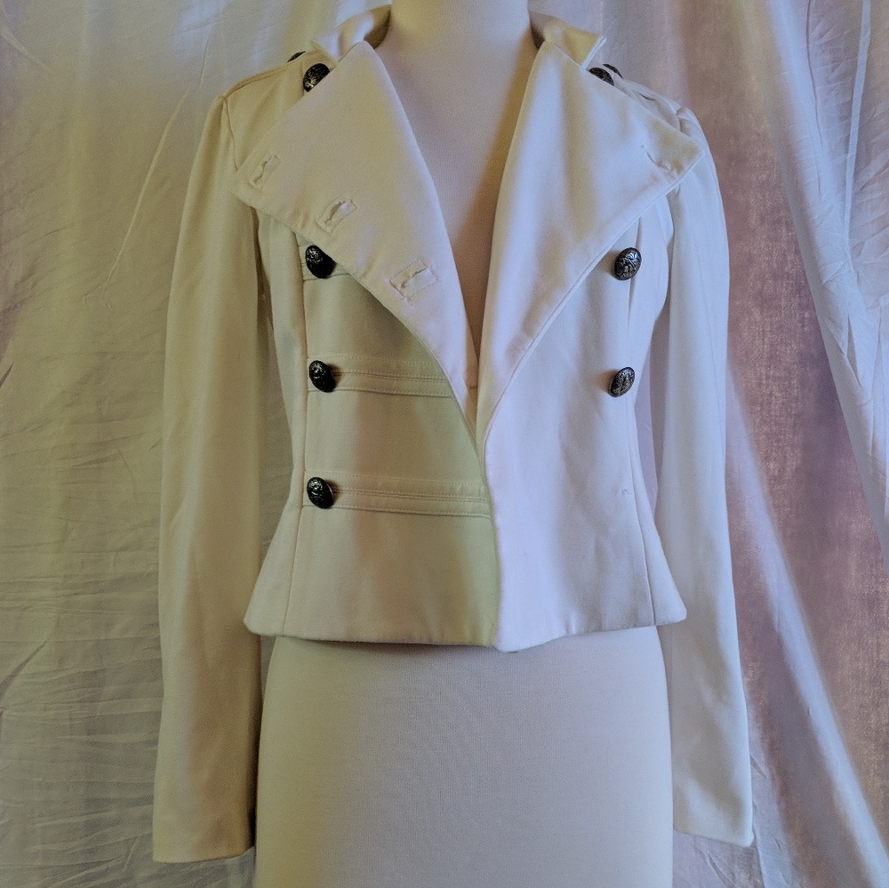 White chic band jacket.